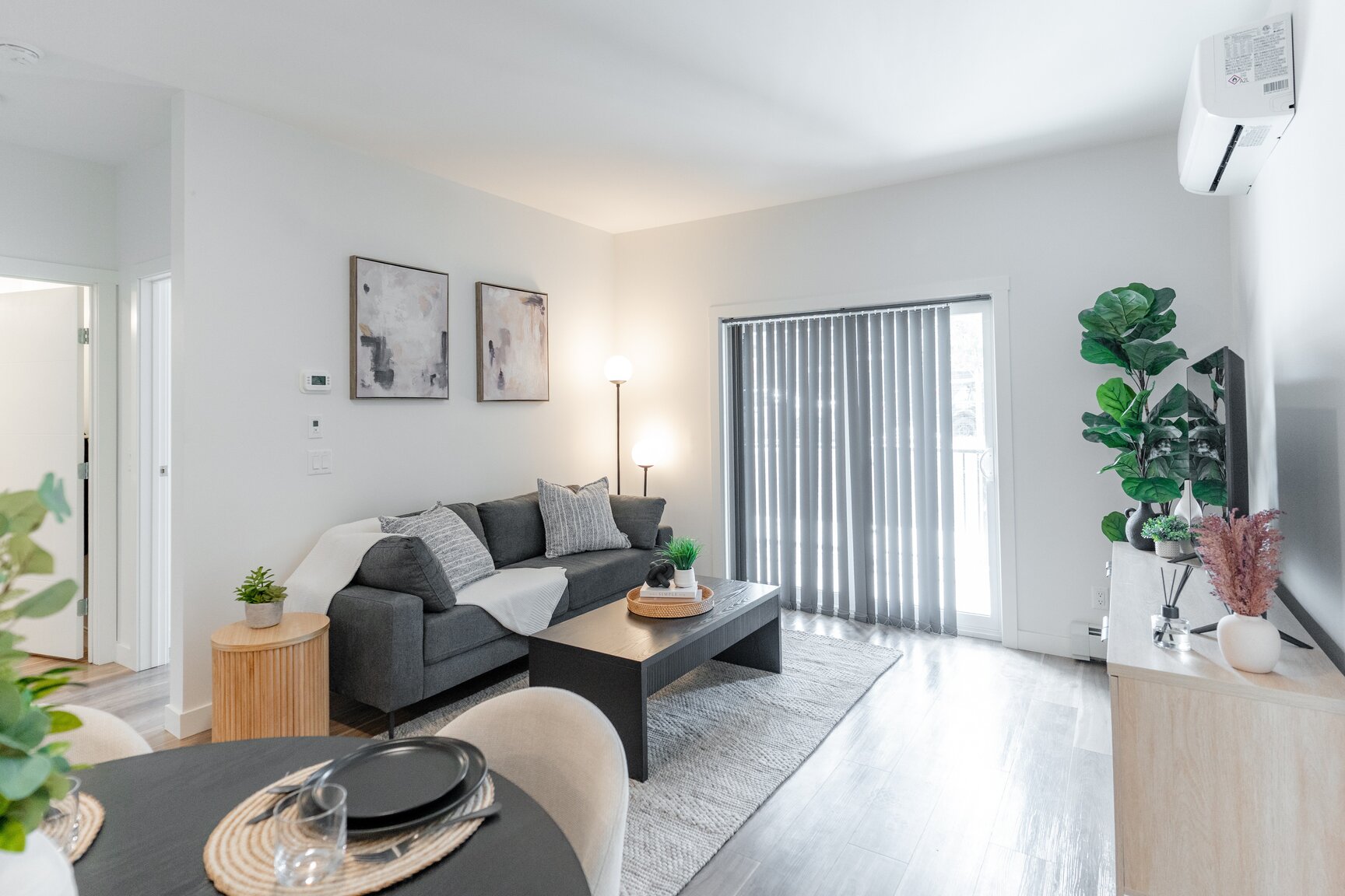 Stratus Apartments - Photo 3