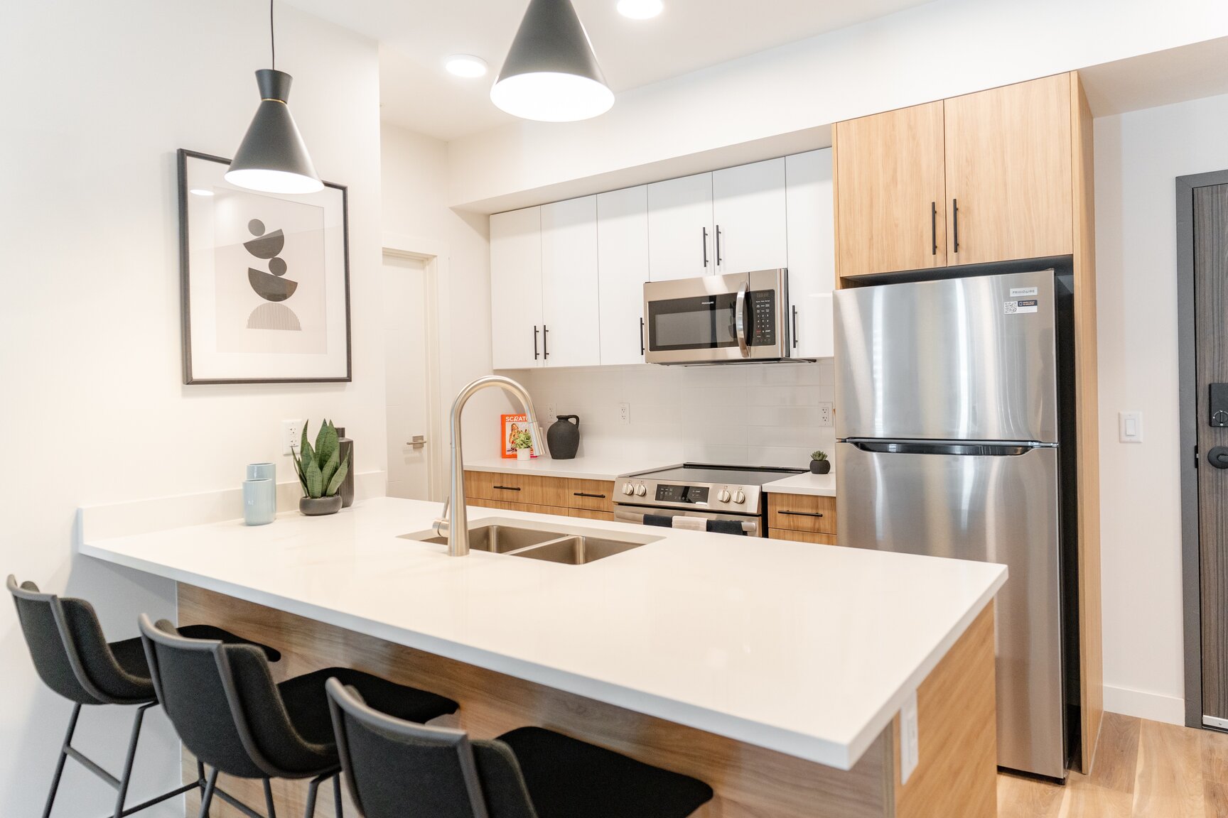 Stratus Apartments - Photo 15