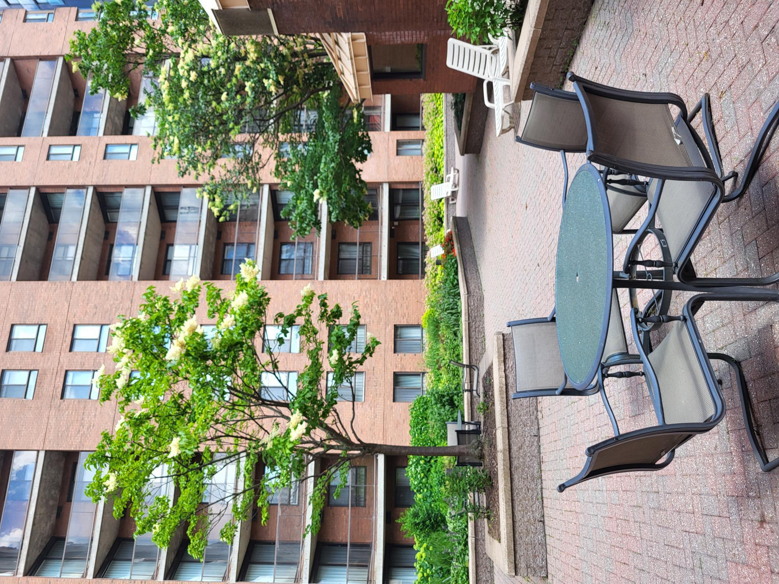 130 Besserer - Photo 51