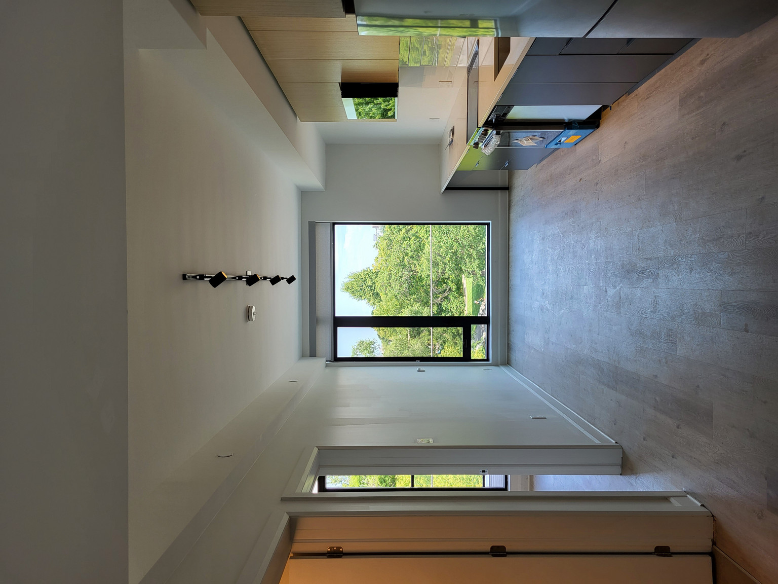 444 Bronson Ave - Photo 9