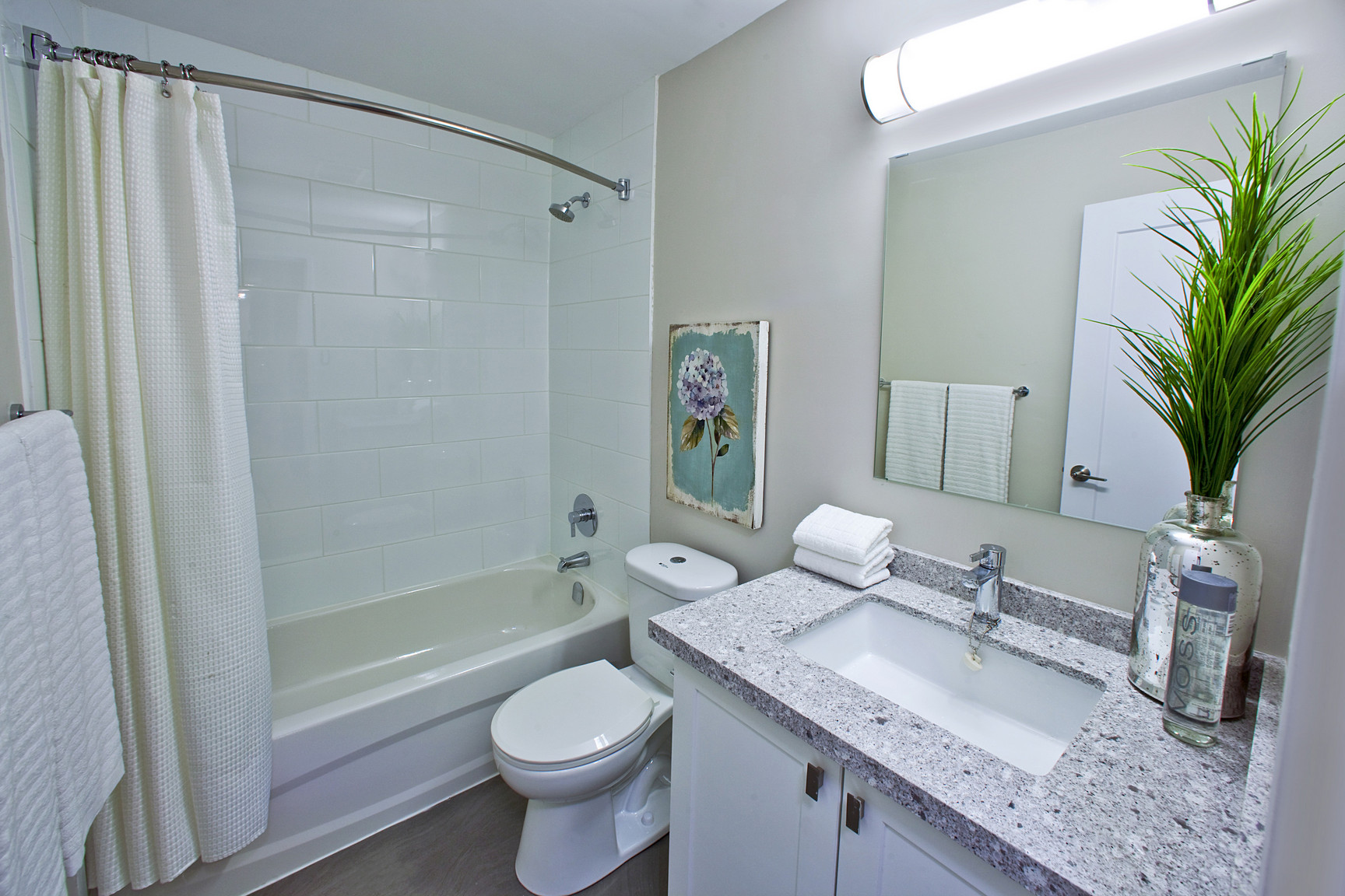 2300 Marine Drive Apartments - Photo 29