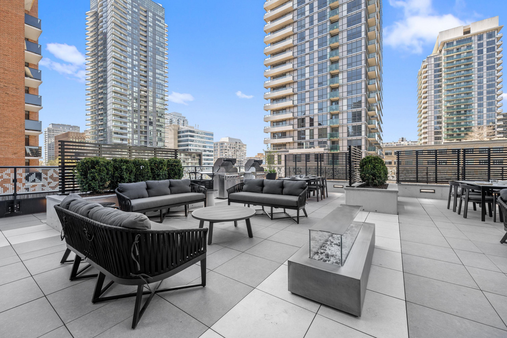 101 Roehampton Avenue-East Tower - Photo 11