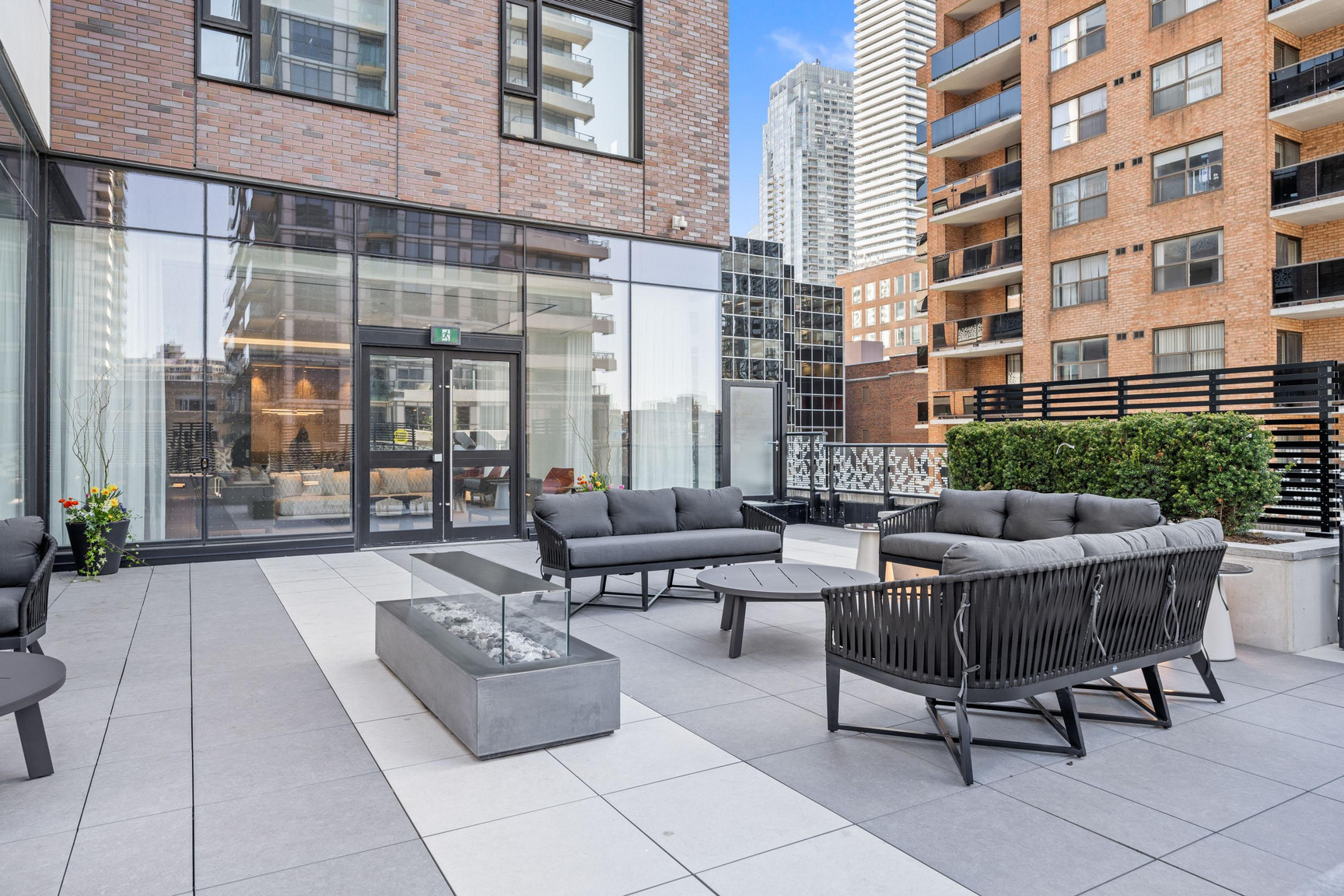 101 Roehampton Avenue-East Tower - Photo 13