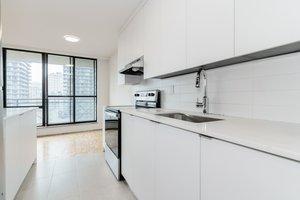 101 Roehampton Avenue-East Tower - Photo 29