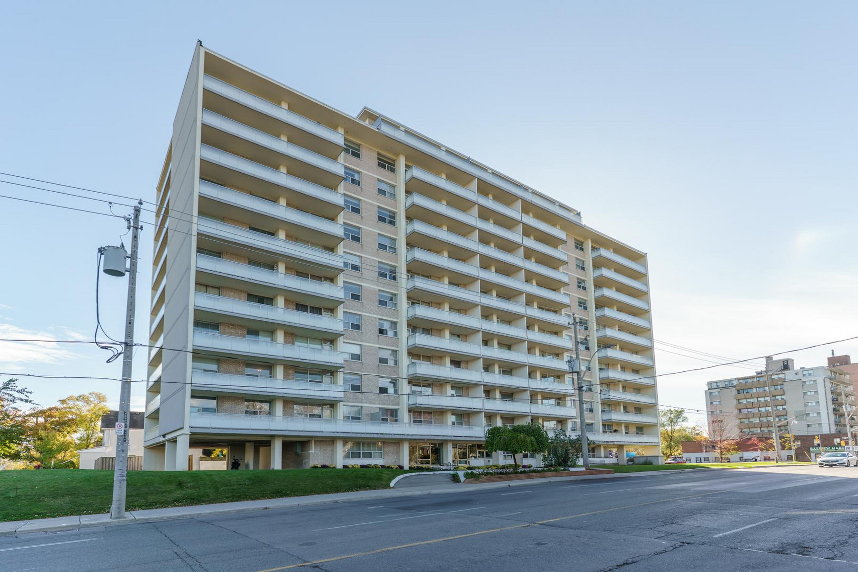 485 Eglinton Ave E - Photo 3