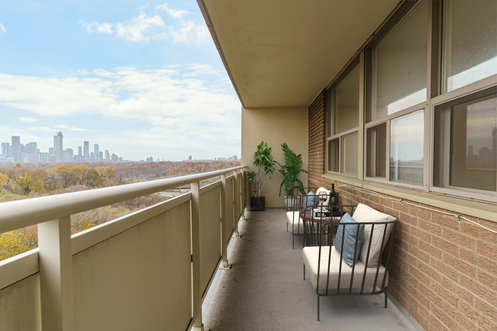 1010 Broadview Ave - Photo 18