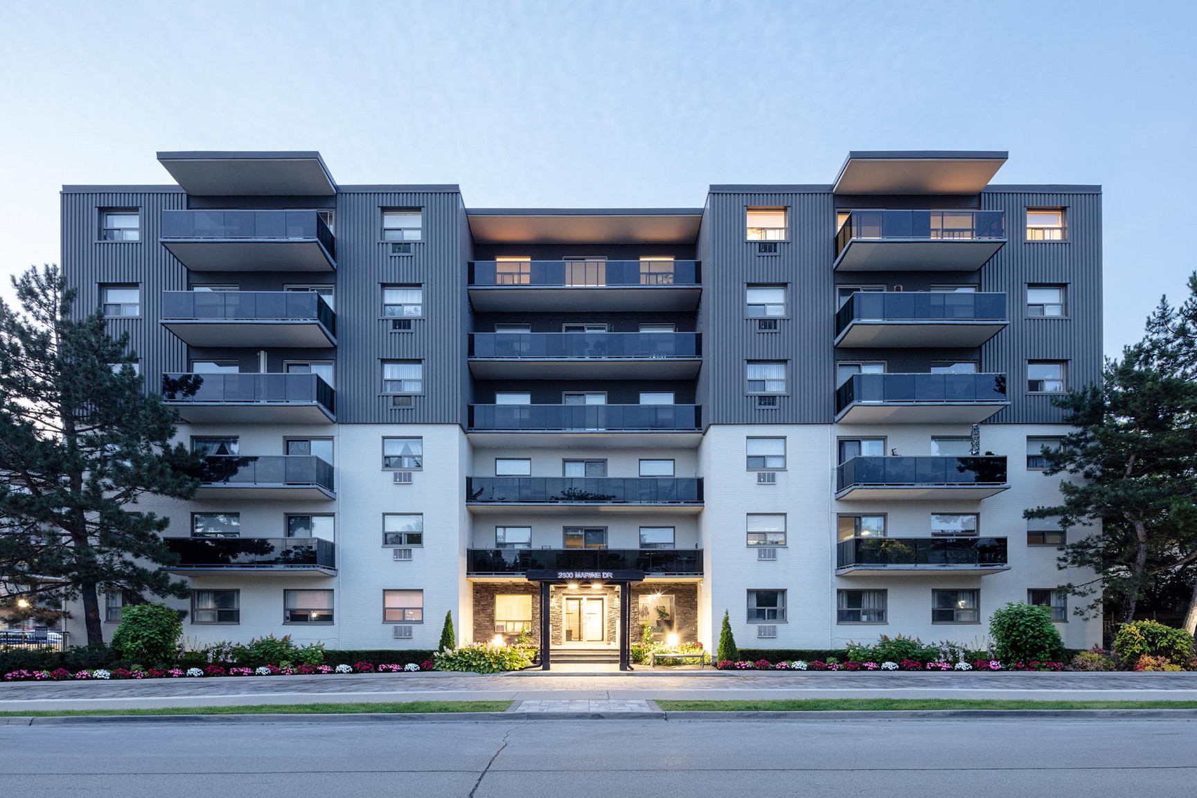 2300 Marine Drive Apartments - Photo 19
