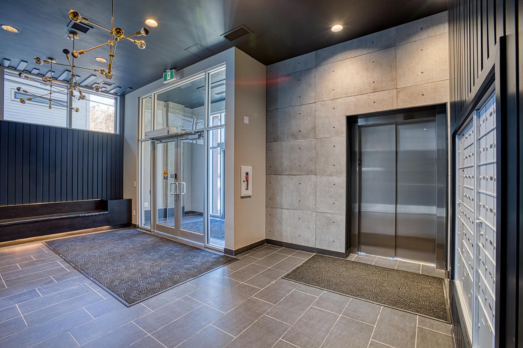 The Fifth Apartments - Photo 13