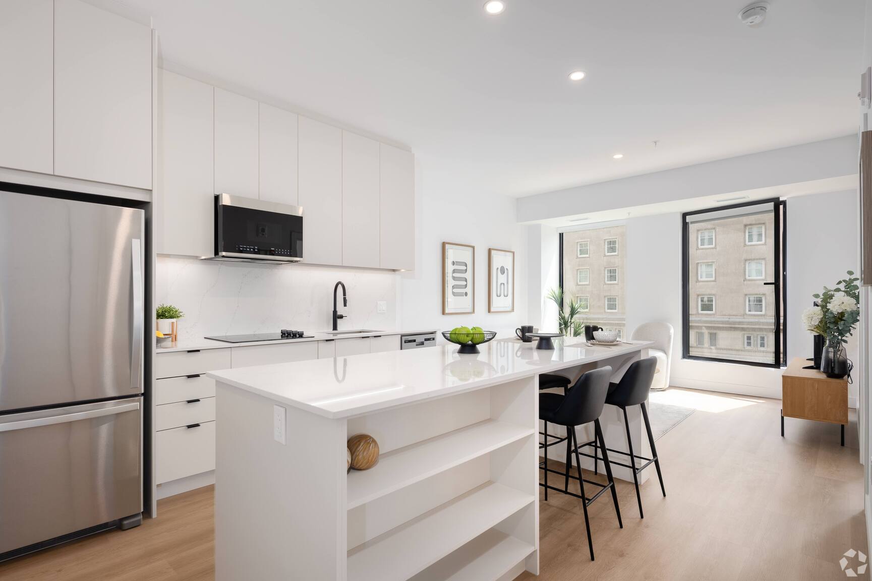 Le Samuel - 1245 Sherbrooke, Montréal, QC