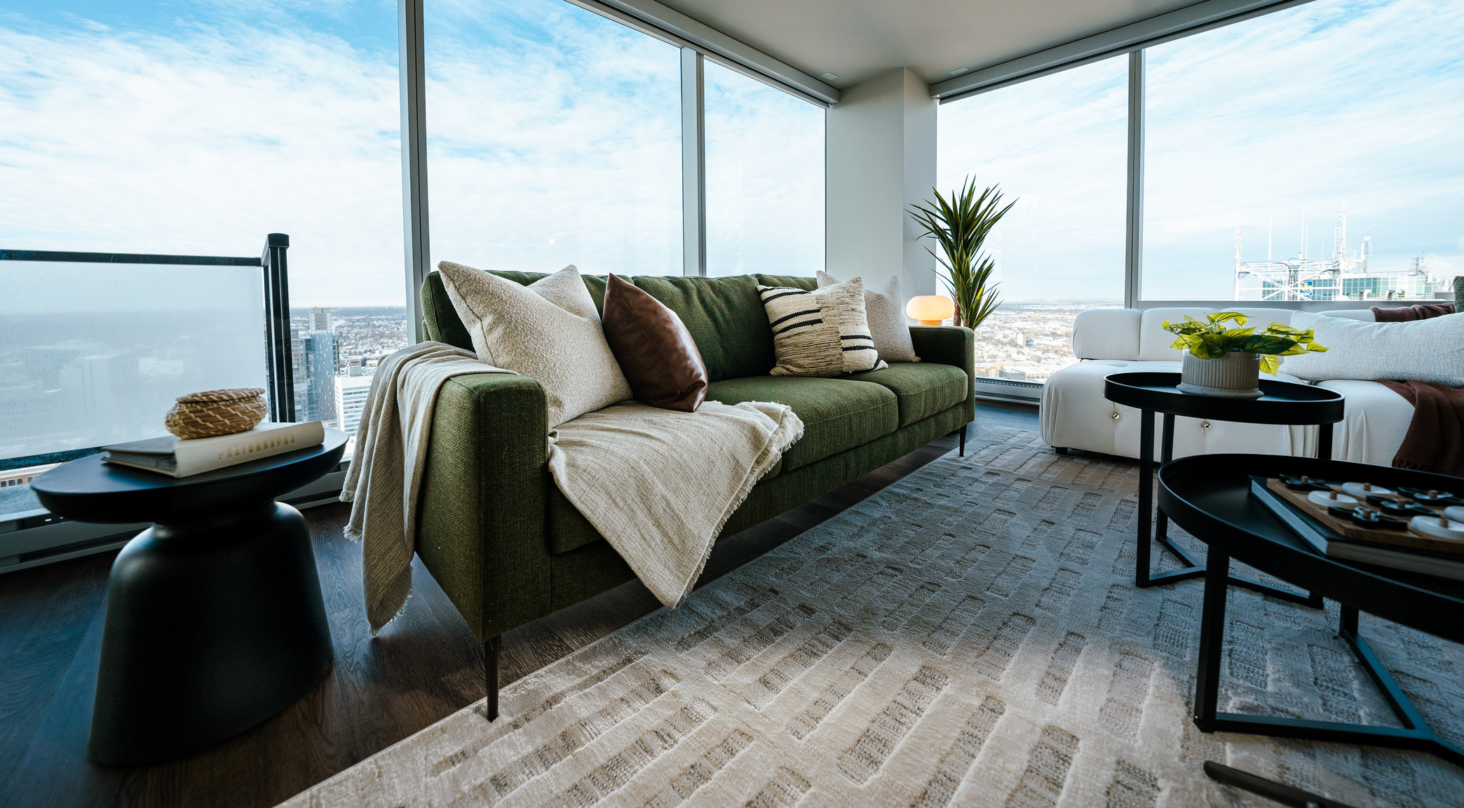 300 Main - Photo 7
