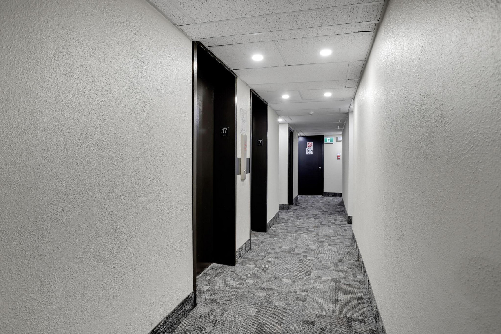 Aspen Tower Apartments - Photo 19