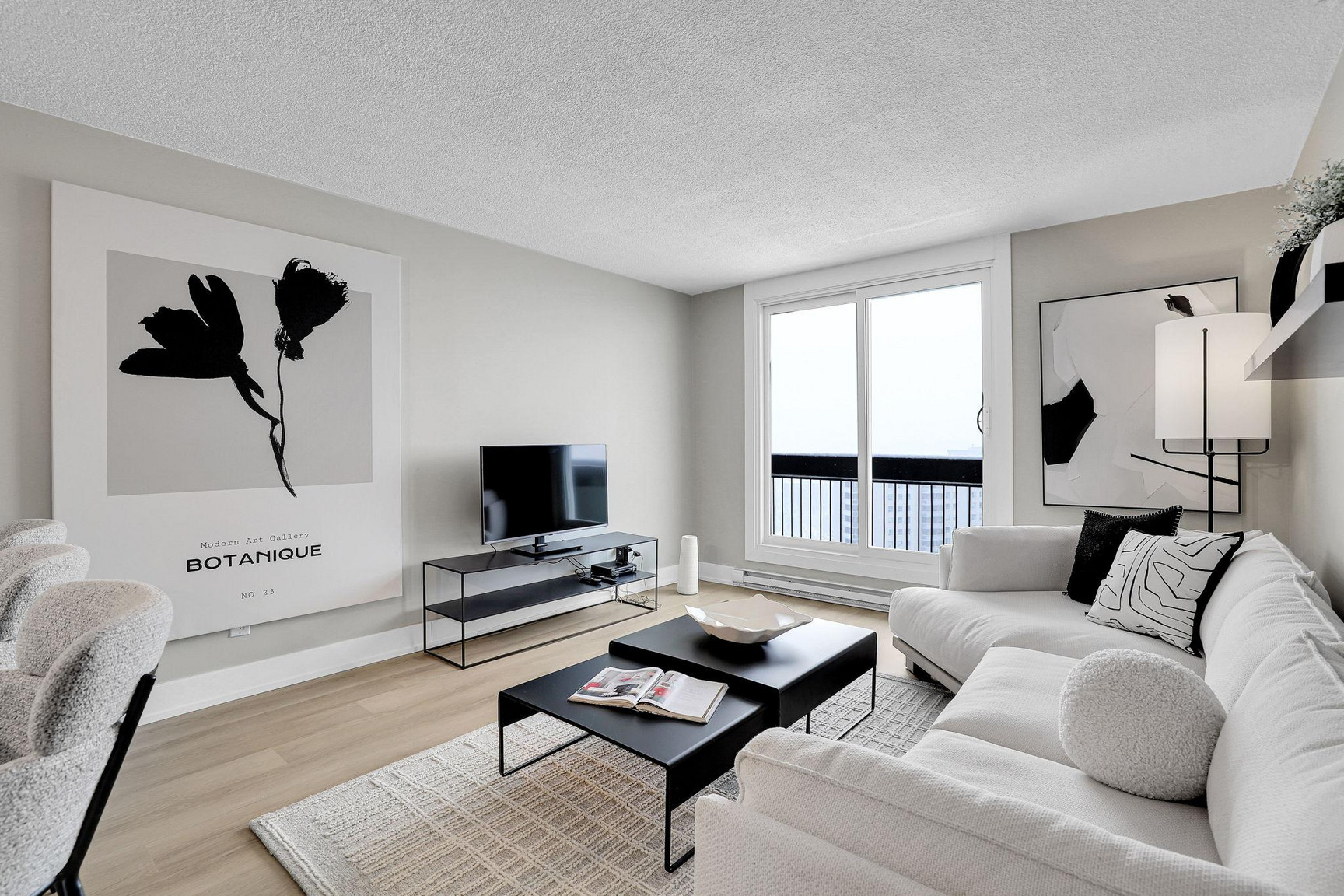 Aspen Tower Apartments - Photo 4