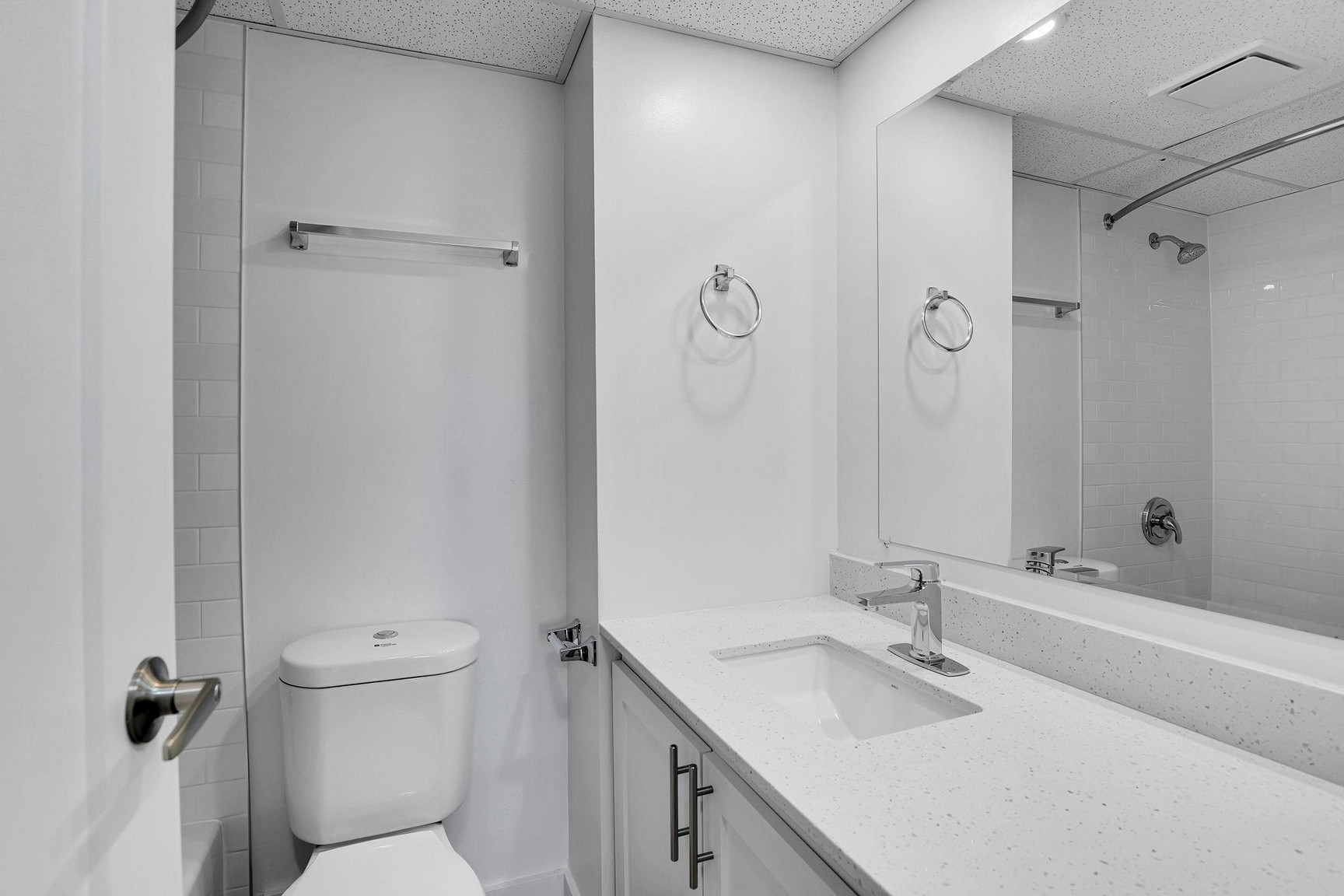 Aspen Tower Apartments - Photo 25