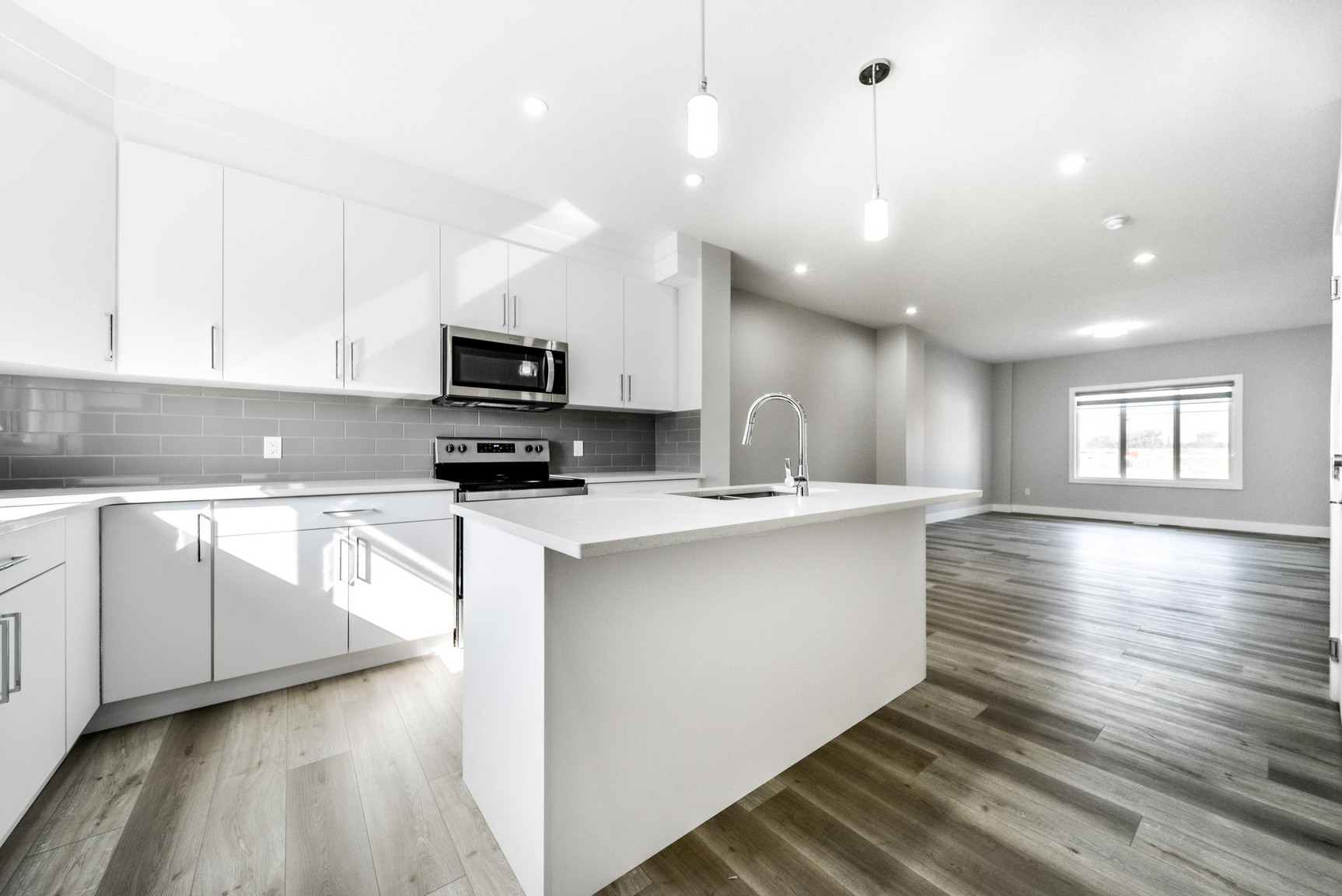 595-M Blackstone Blvd - Photo 4