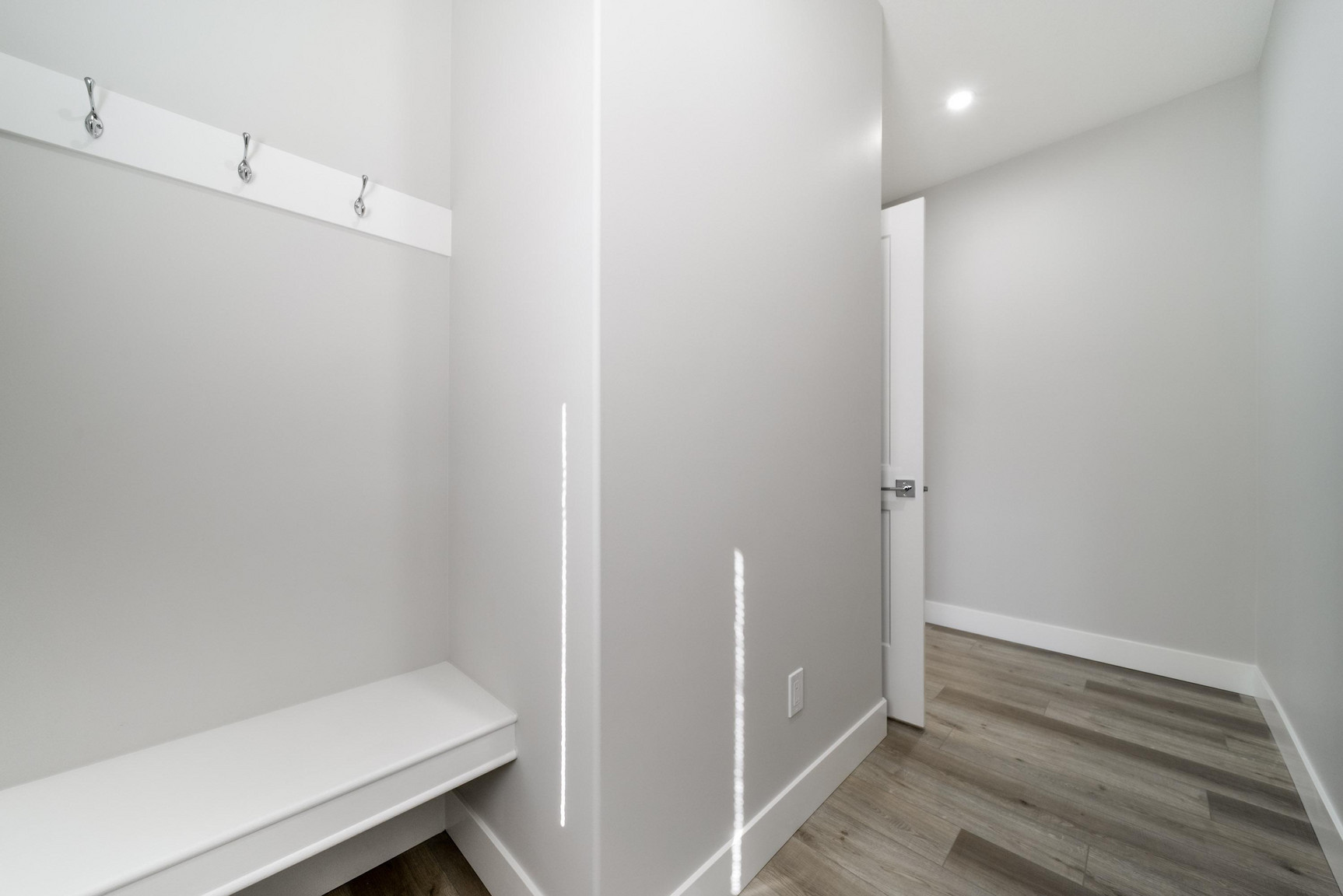 595-M Blackstone Blvd - Photo 8