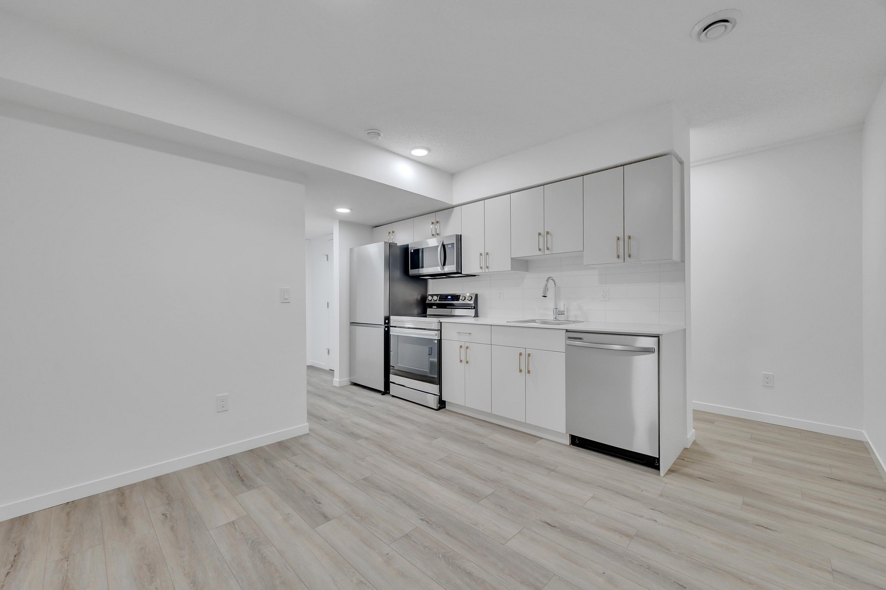#4B - 1235 Keswick Dr SW