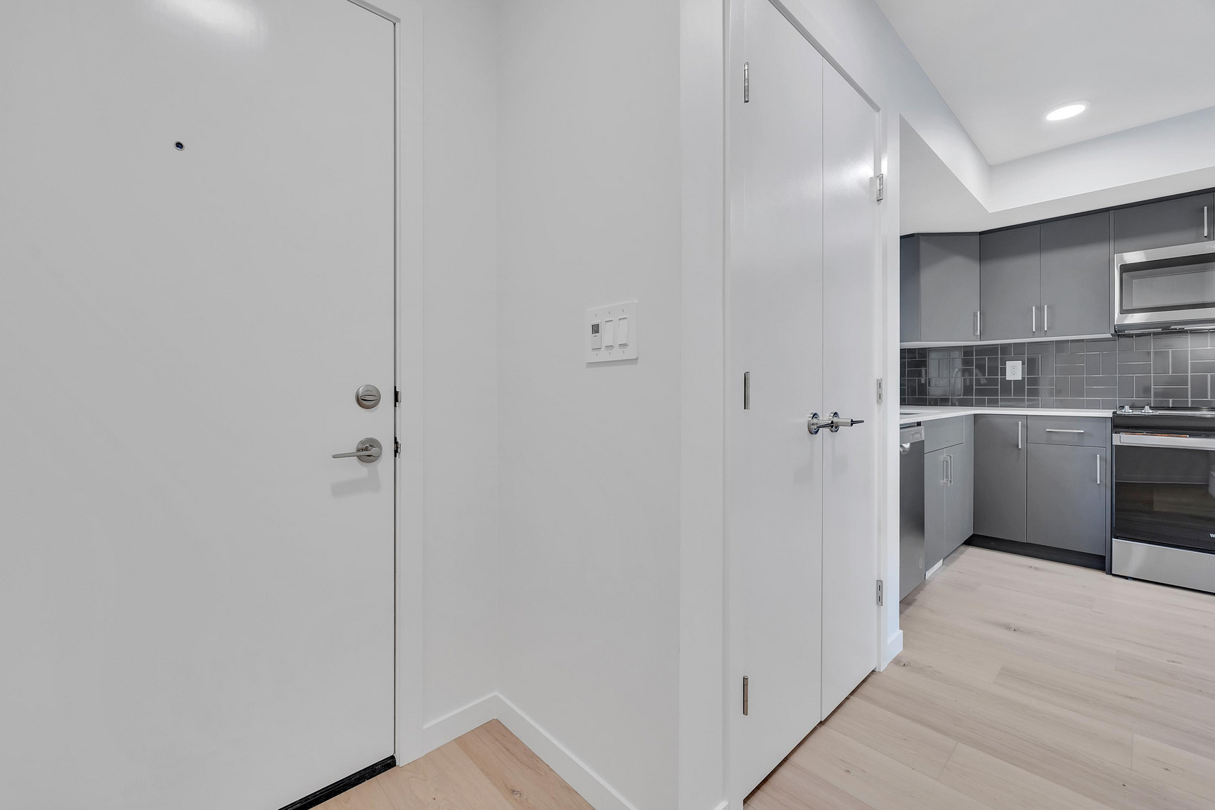 8132-G 227 Street NW - Photo 2
