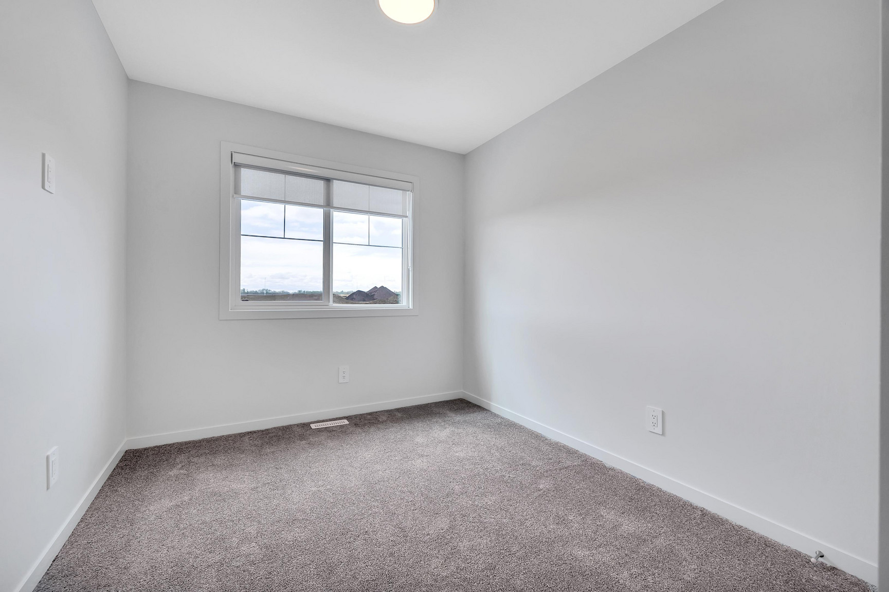 8132-G 227 Street NW - Photo 12