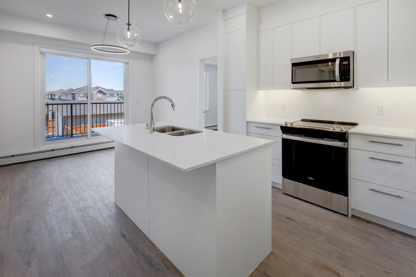 #1208 - 265 Wolf Willow Blvd SE - Photo 2