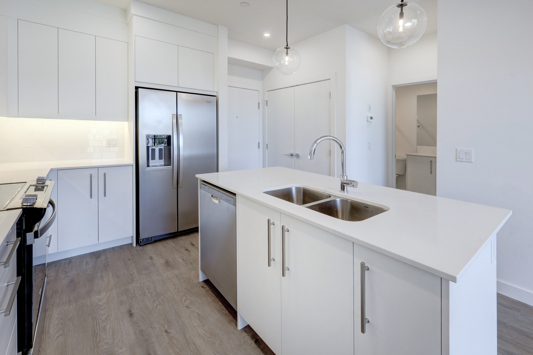 #1208 - 265 Wolf Willow Blvd SE - Photo 5