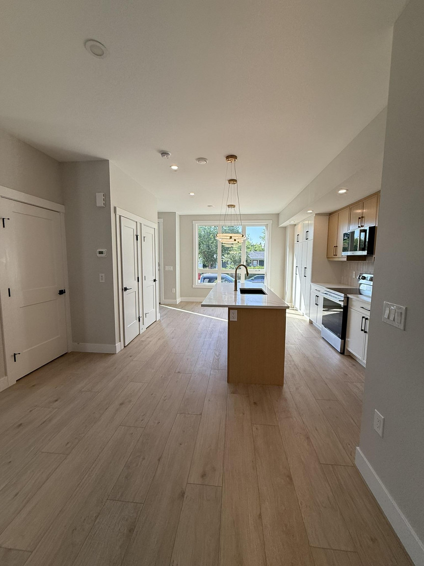 1812-M 51 Street NW - Photo 10