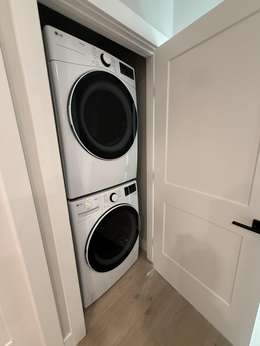 1812-B 51 Street NW - Photo 5