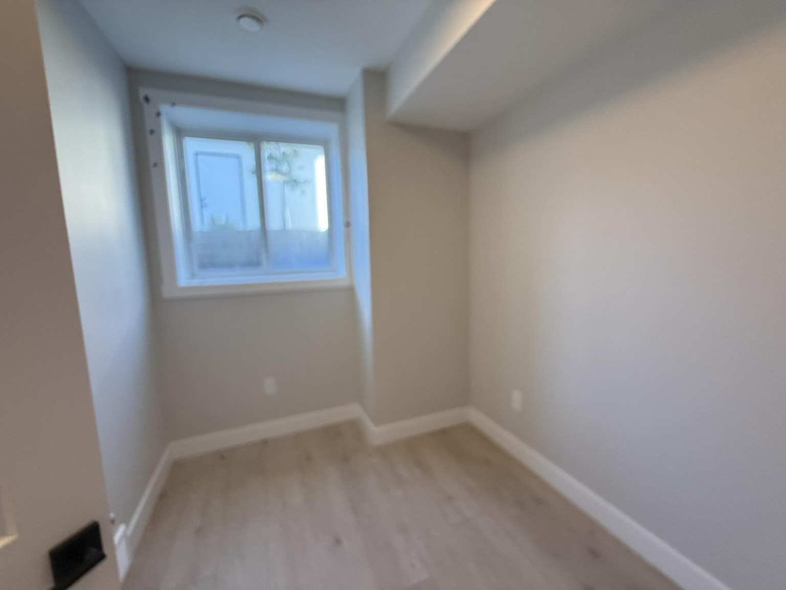 1812-B 51 Street NW - Photo 11