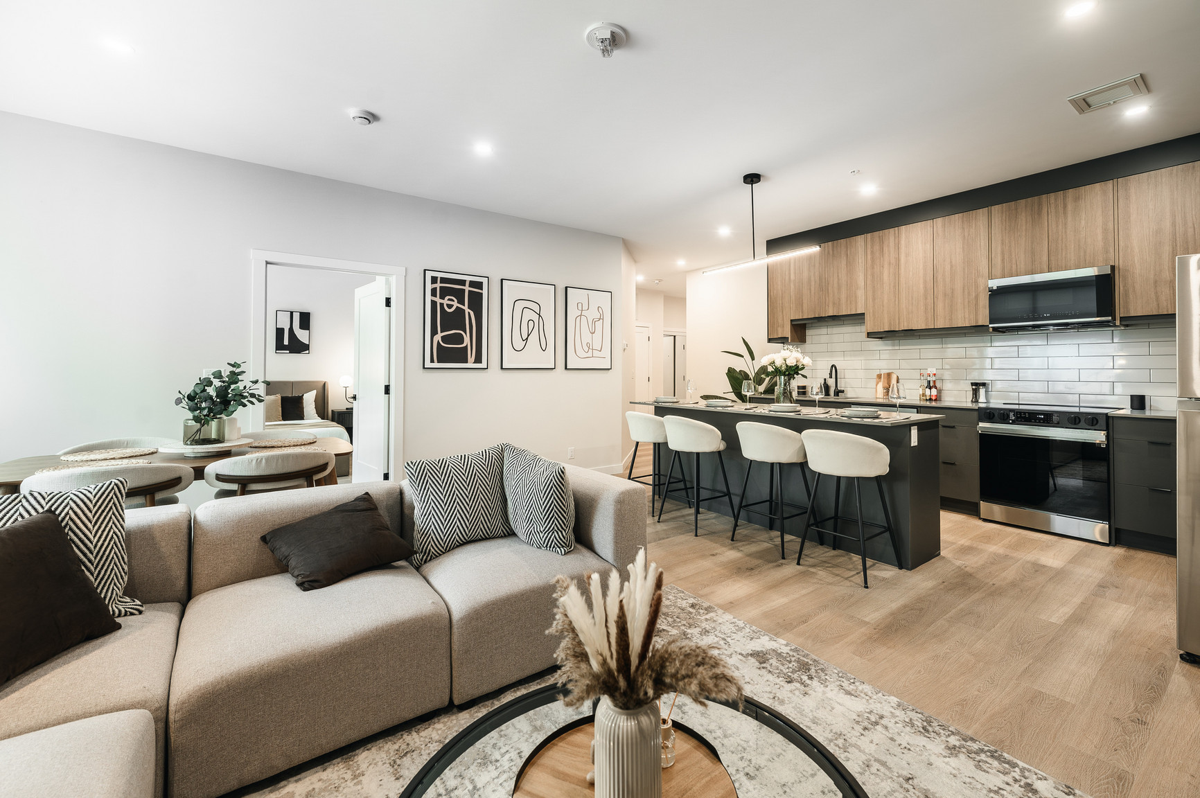 Petro Fina Residences - Photo 3