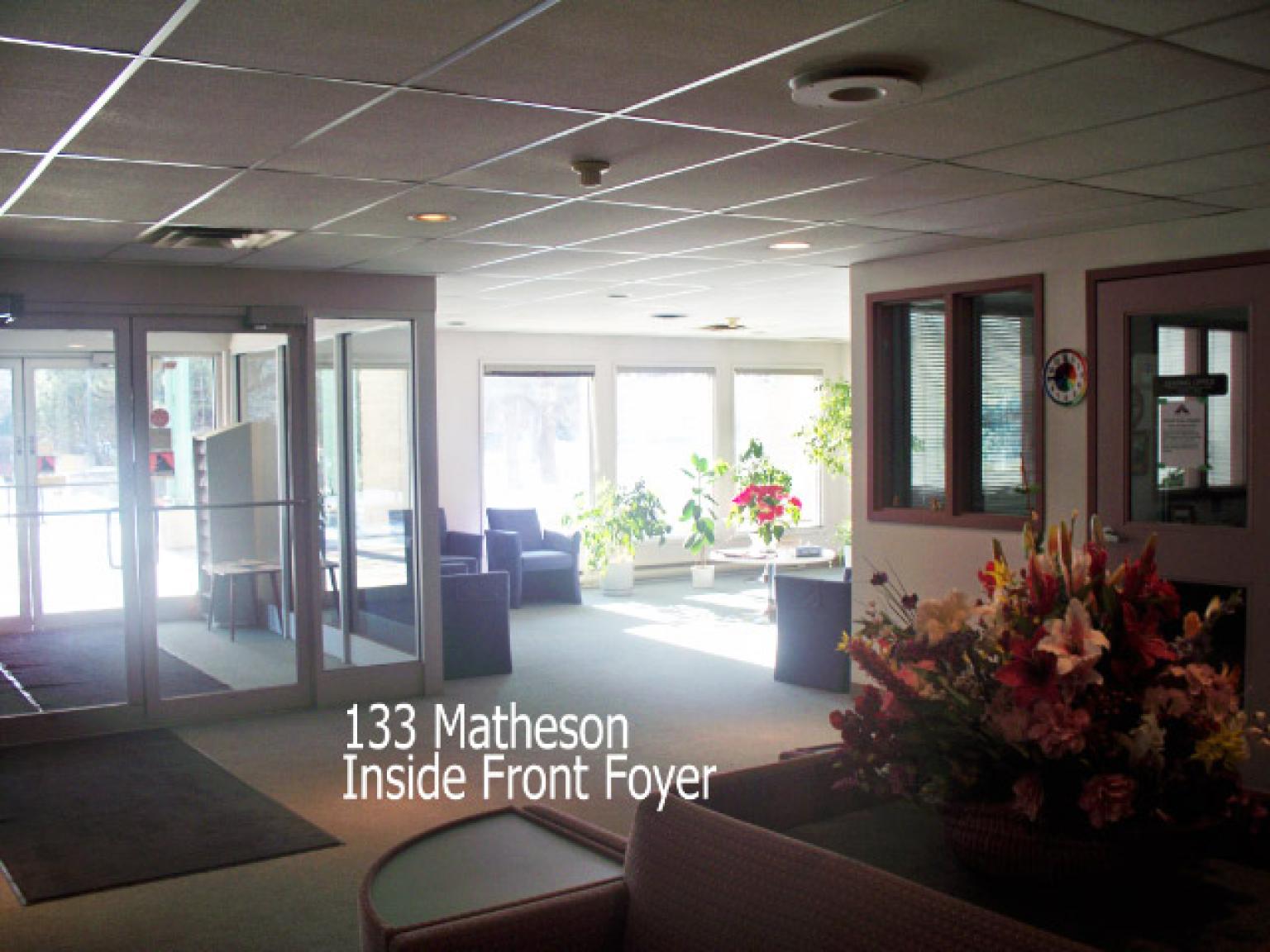 133 Matheson (55+ non-smoking) - Photo 4