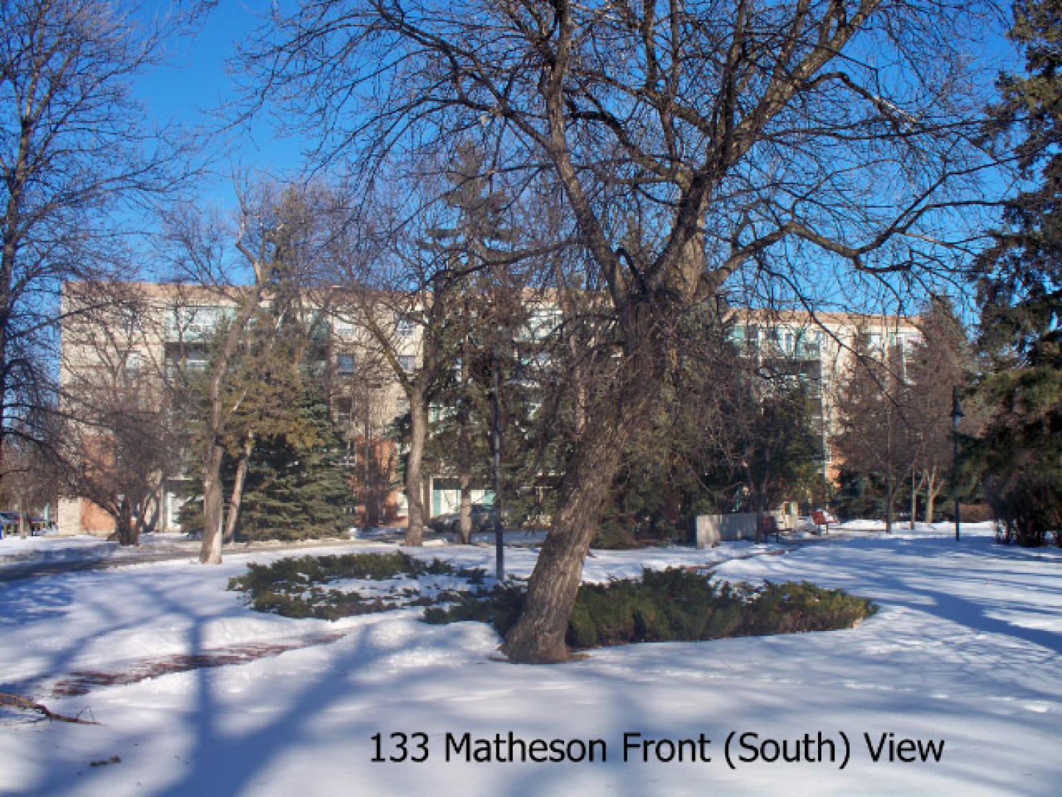 133 Matheson (55+ non-smoking) - Photo 5