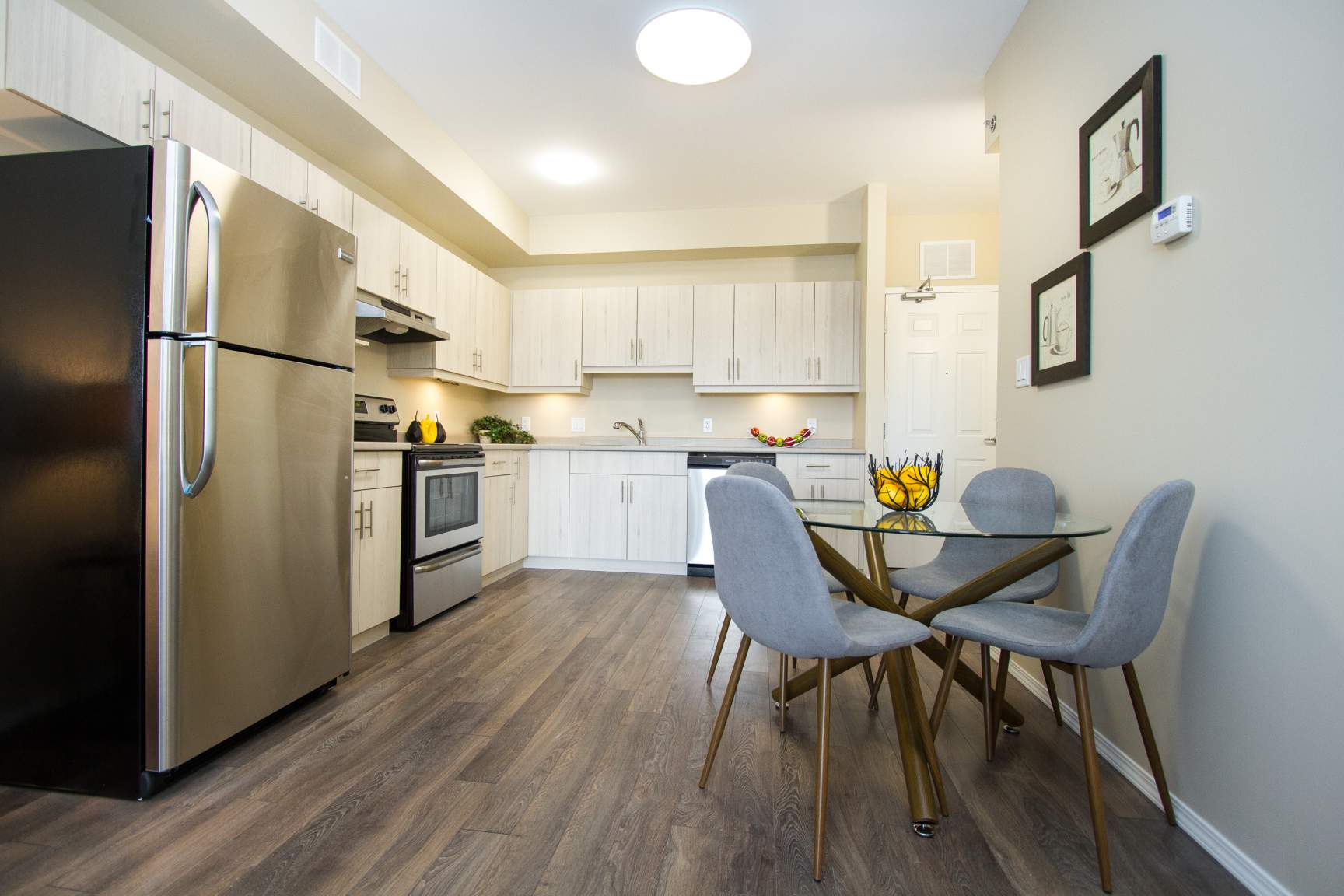 1178 Jefferson - Photo 2