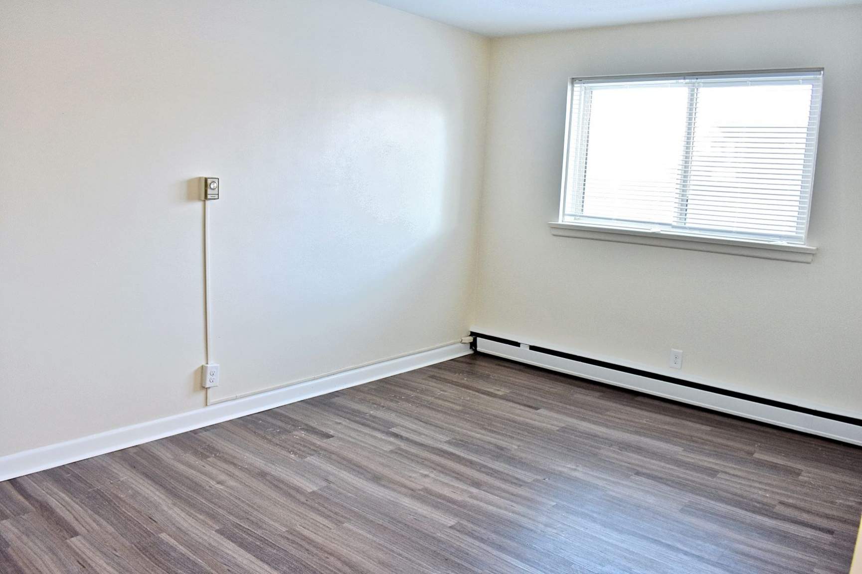 401 Stradbrook  - Photo 6