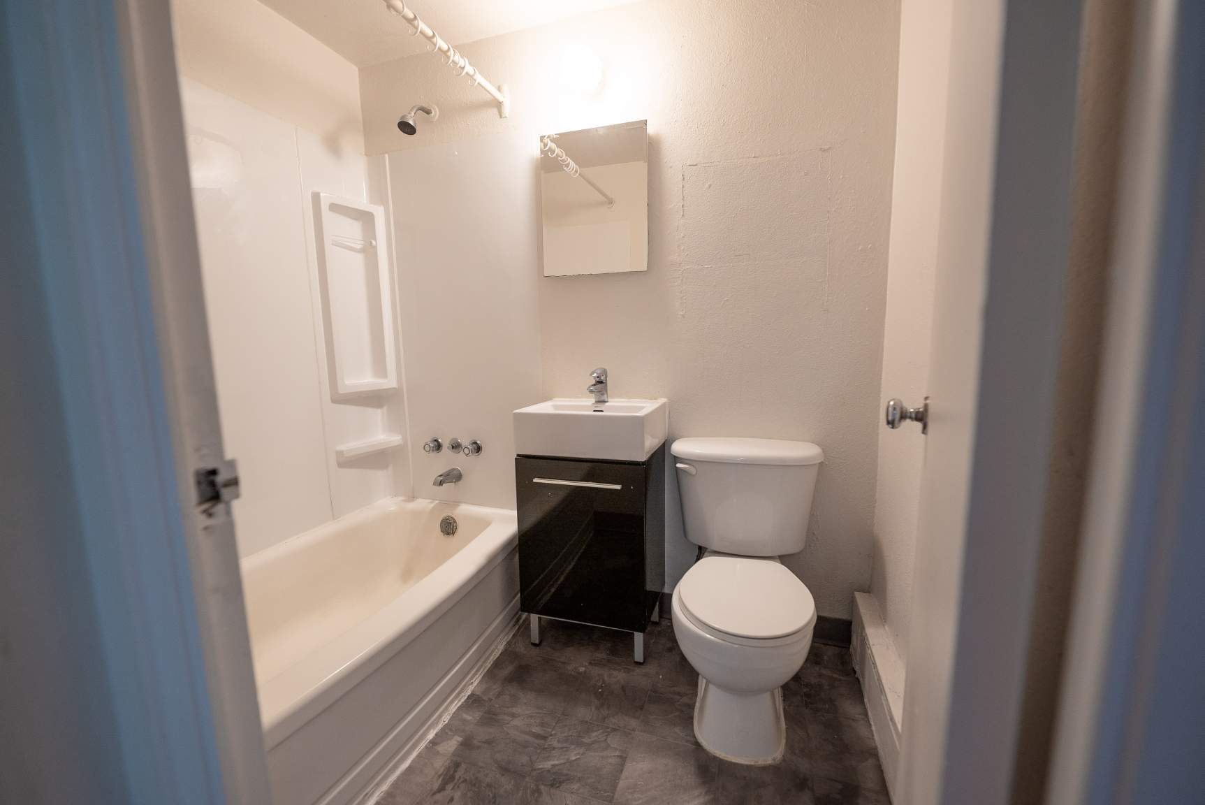 1139 Grant  - Photo 4