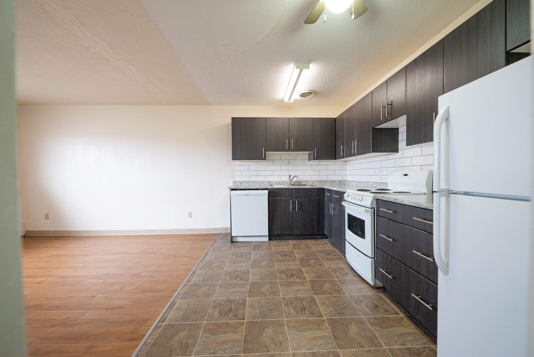 1139 Grant  - Photo 10