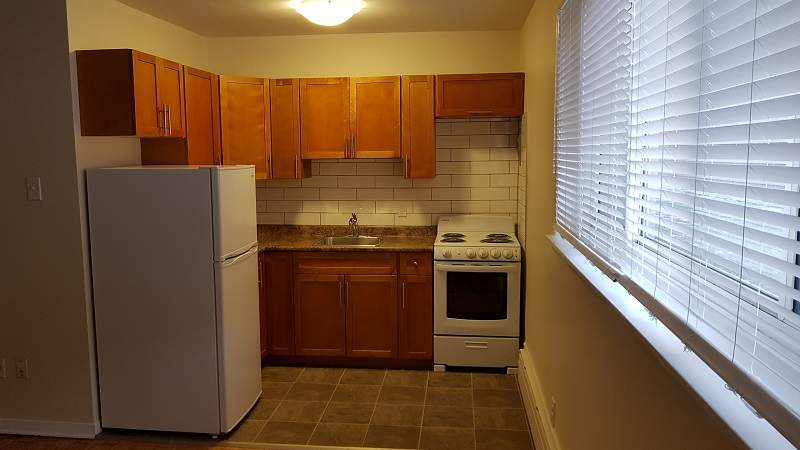 532 Tylehurst  - Photo 2