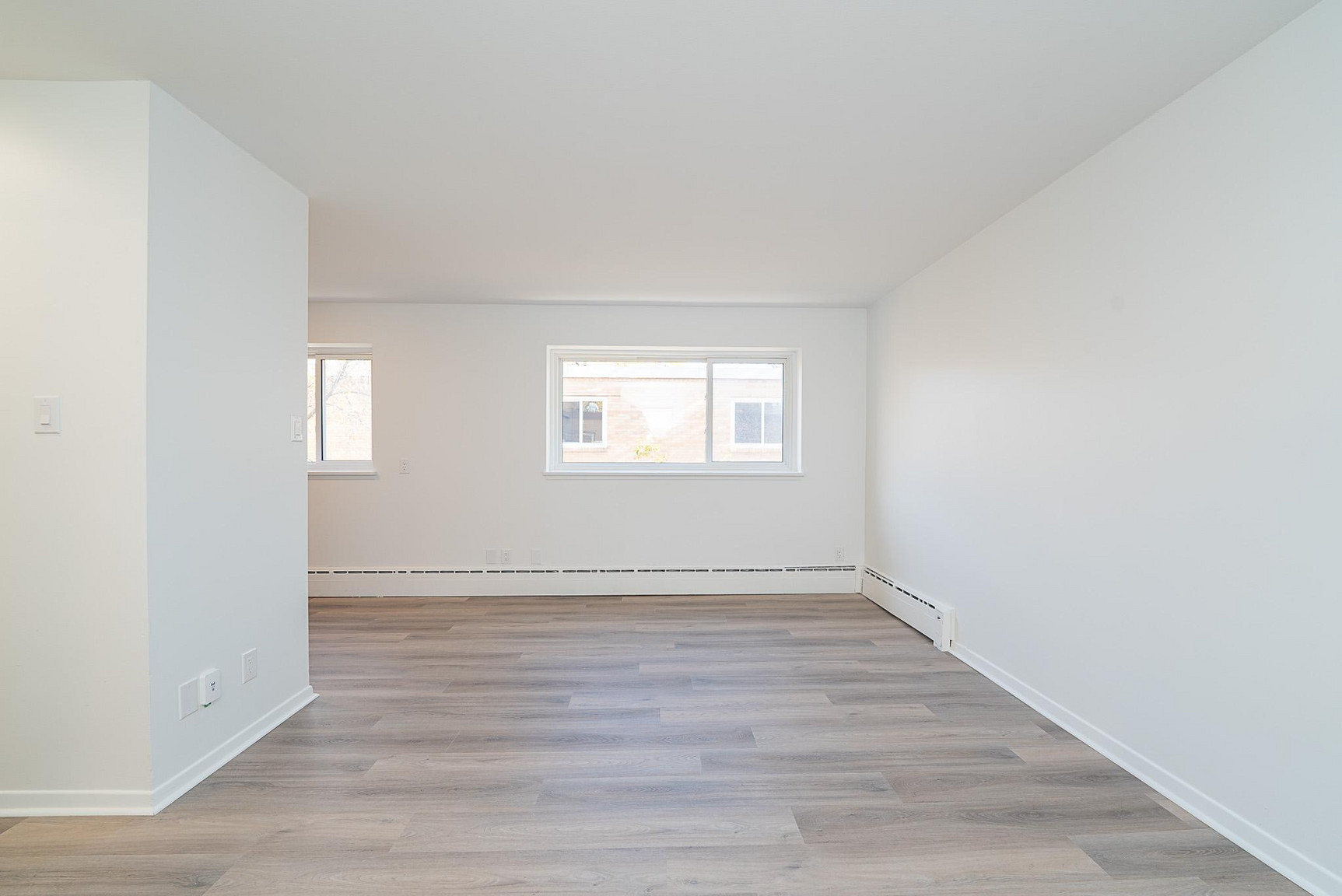 303 Stradbrook - Photo 8