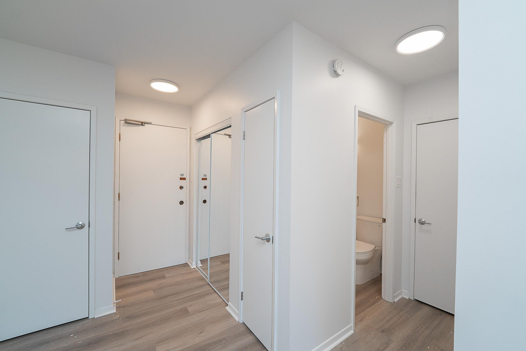 303 Stradbrook - Photo 11