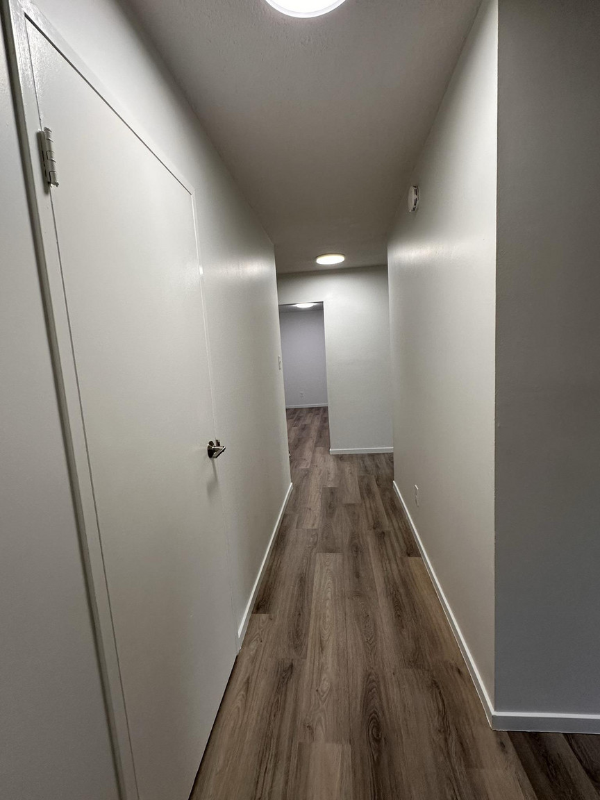 925 Chancellor - Photo 8