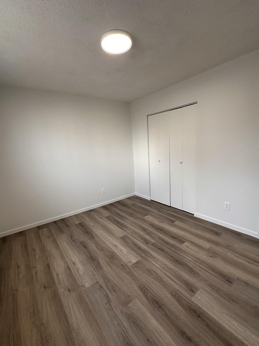 925 Chancellor - Photo 11