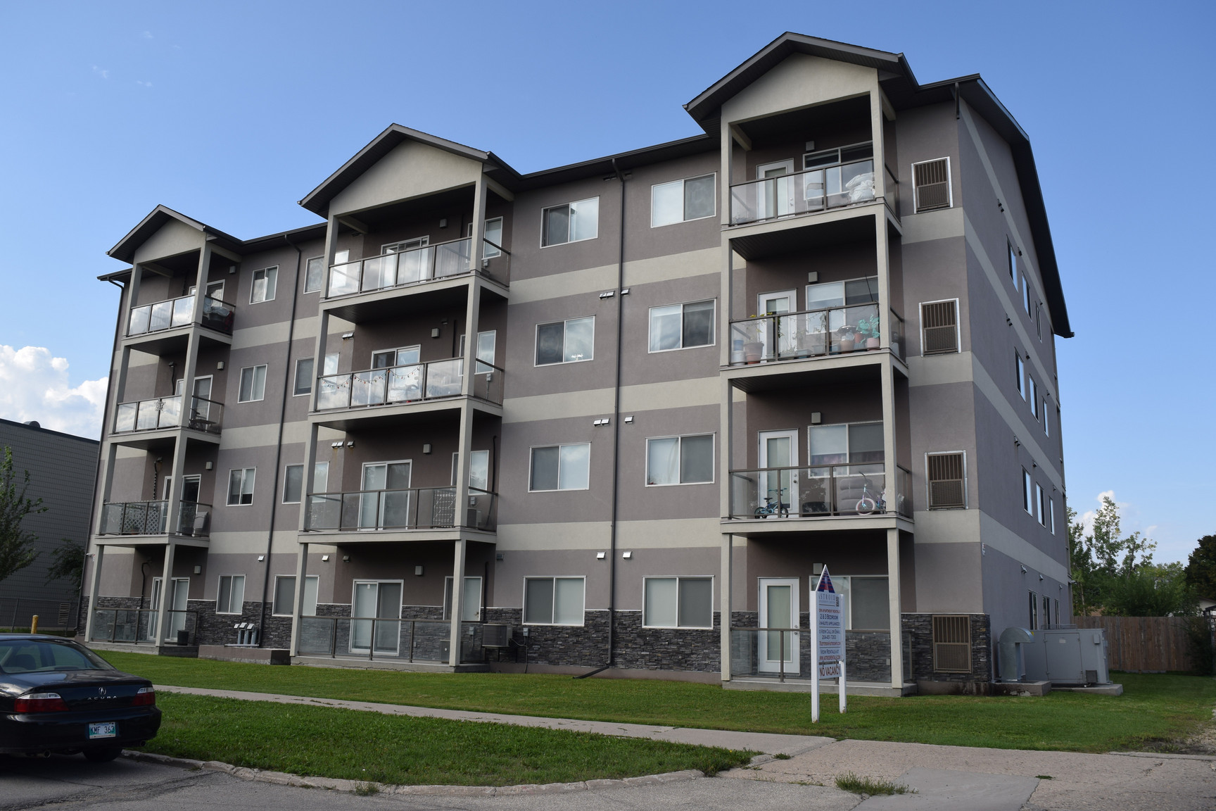 1178 Jefferson