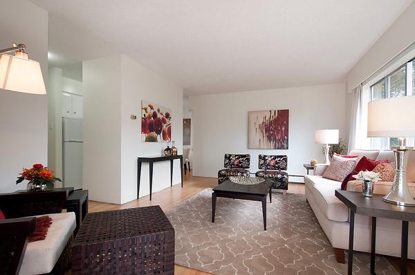 Royalee Court - Photo 6