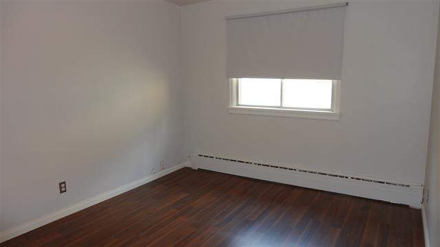 Bonnie Doon Main-floor
