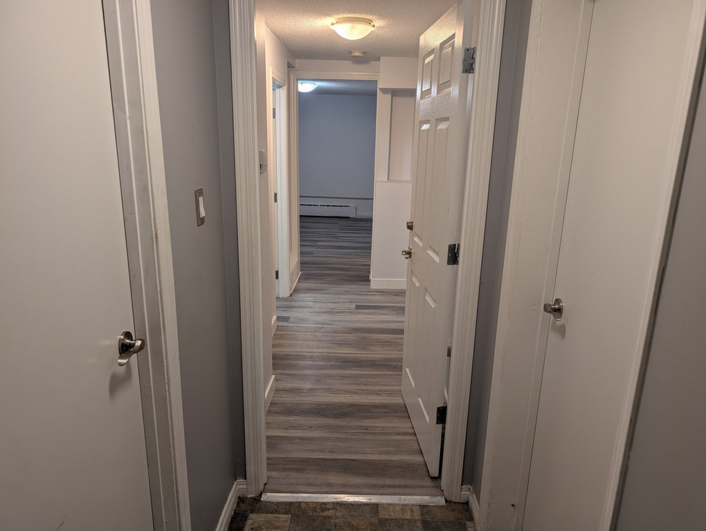 Bonnie Doon Basement Suite