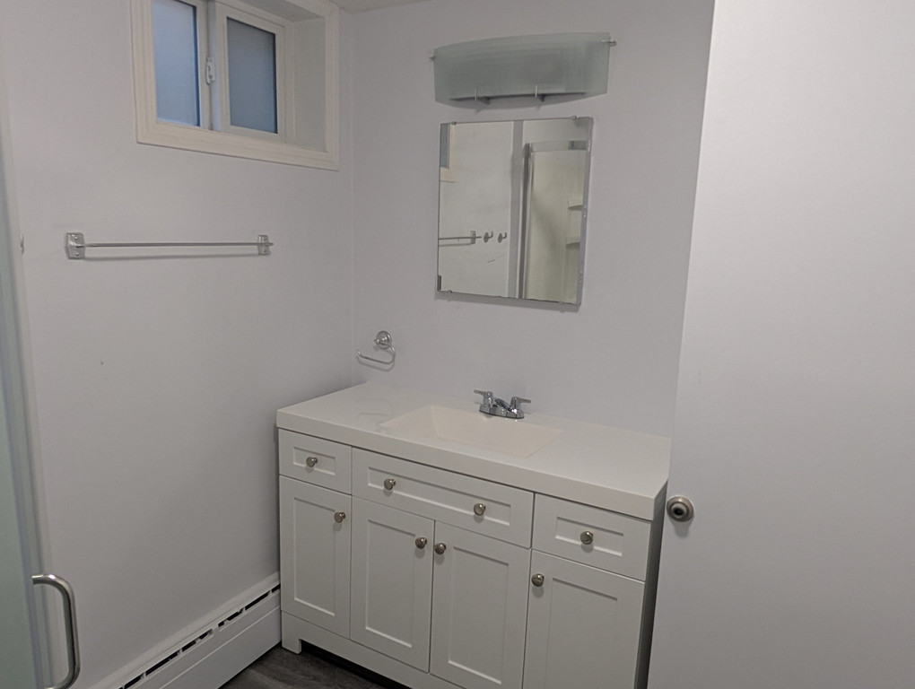 Bonnie Doon Basement Suite