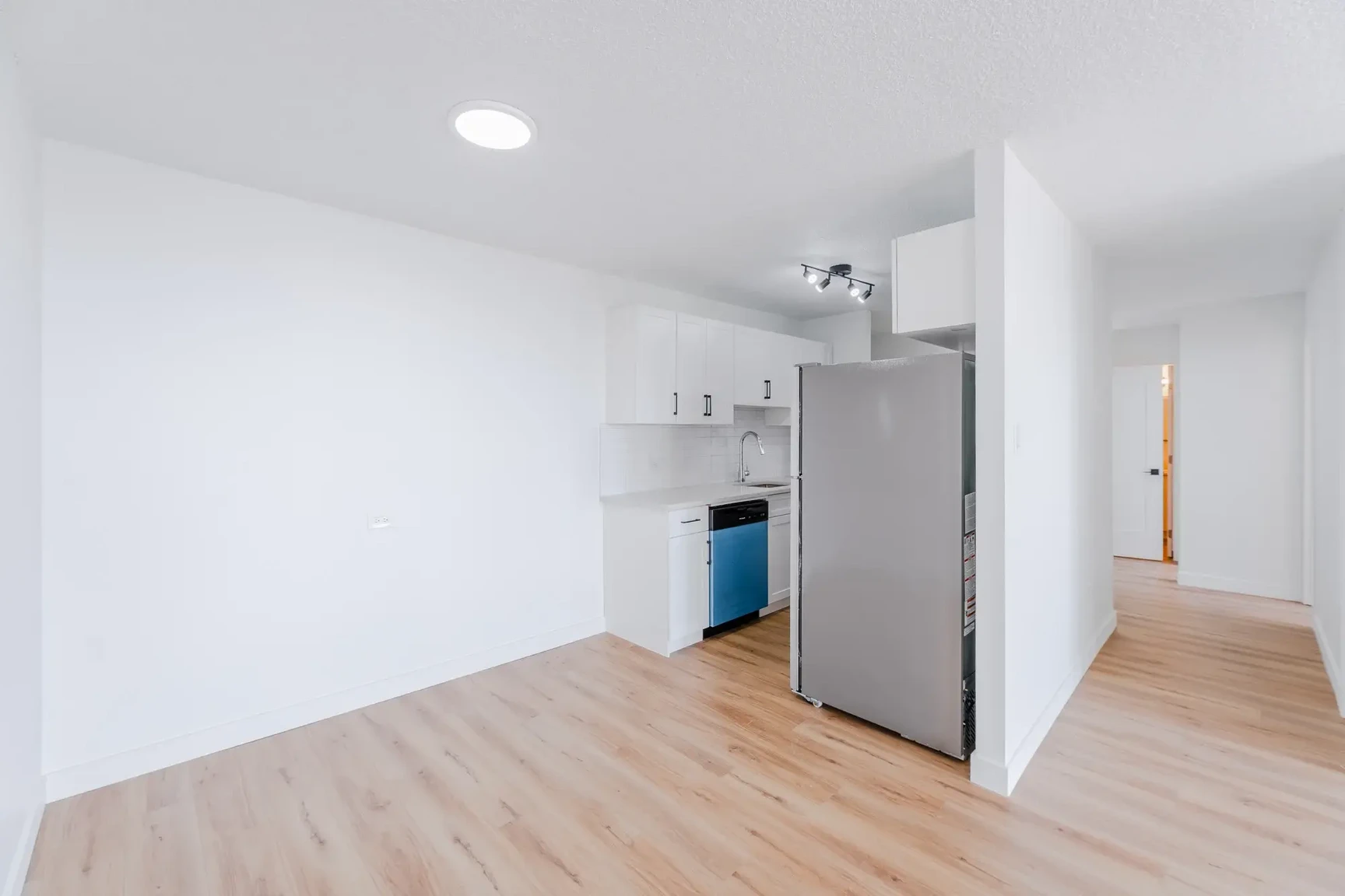 Glenmore Heights - Photo 6