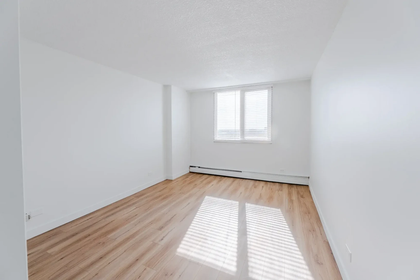 Glenmore Heights - Photo 11
