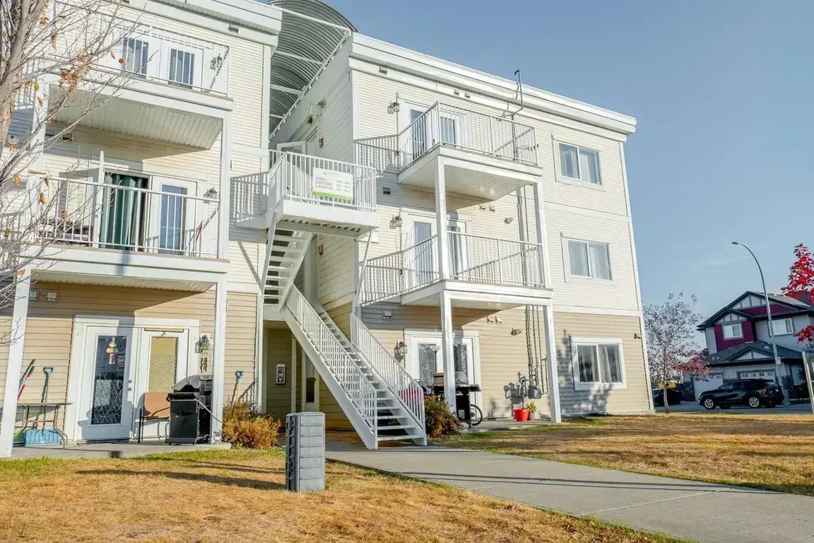 Oxford Apartments - Photo 20