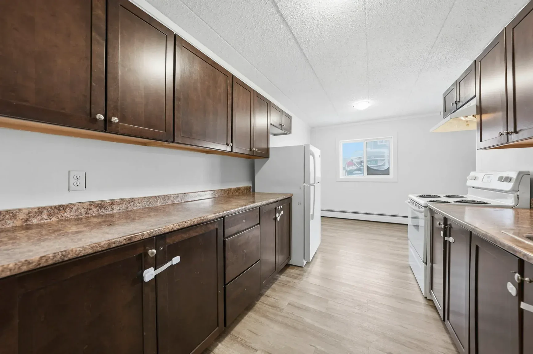 Elsey Manor - Photo 20