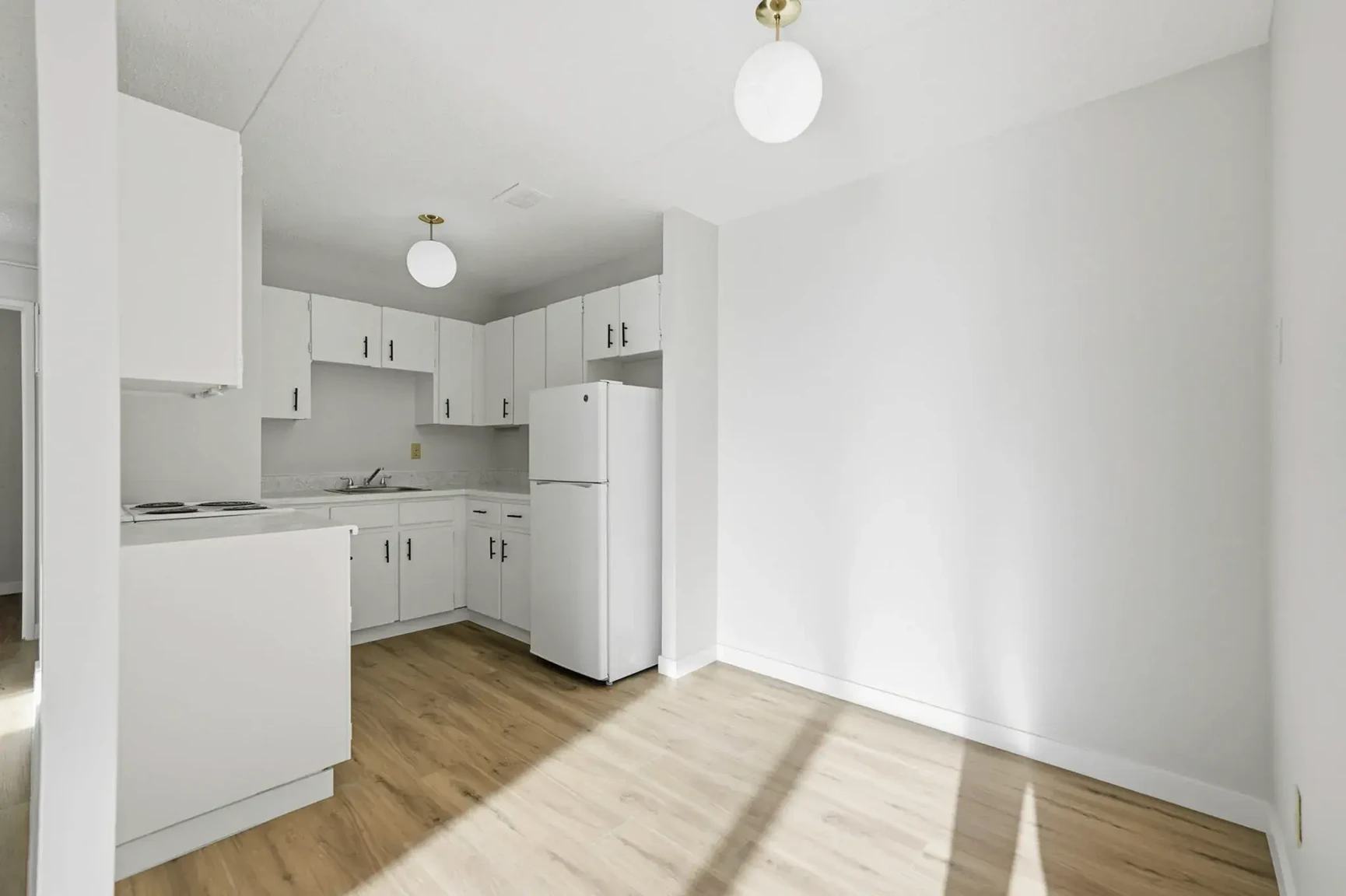 Northgate Manor II - Photo 8