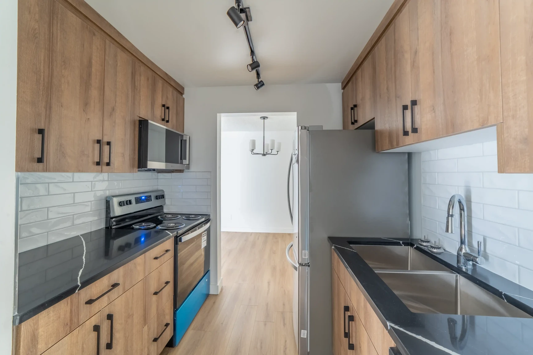 Huntington Townhomes - Photo 4